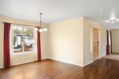 106 SE Yorktown Dr, Grants Pass, OR 97527 - photo 7