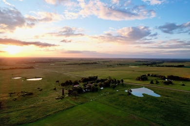 1469 Rd 30, Madison, KS 66860 - photo 5