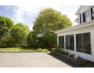 64 Canterbury St, Hingham, MA 02043 - photo 4