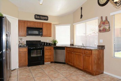 Flattop stove/built-in microwave/pantry