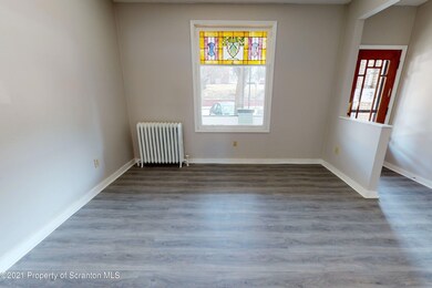 98 Lee Park Ave, Hanover Township, PA 18706 - photo 6