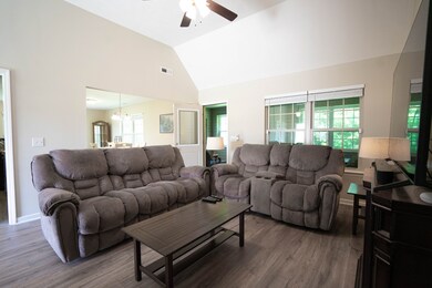 277 Grace Ct, Manchester, TN 37355 - photo 4