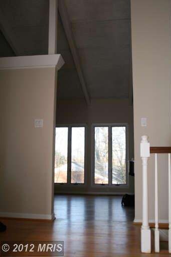 6371 Dockser Terrace, Falls Church, VA 22041 - photo 6