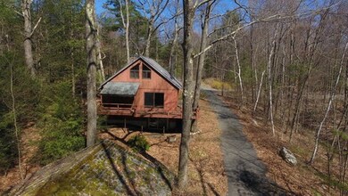 139 High Point Dr, Amherst, MA 01002 - photo 6