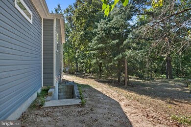 12700 Duckettown Rd, Laurel, MD 20708 - photo 4