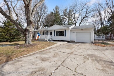 04-2816-Memory-Ln-Lansing-MI-48911-Windo