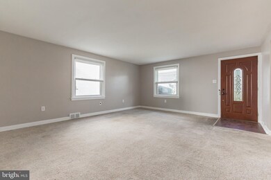 3415 Plumstead Ave, Drexel Hill, PA 19026 - photo 5