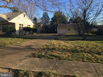 201 Evergreen Ave, Sewell, NJ 08080 - photo 3