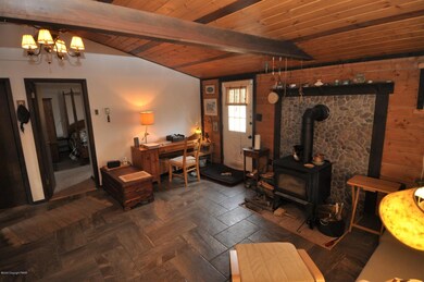 1149 Broadview Dr, Jim Thorpe, PA 18229 - photo 2