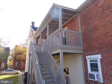 7 Walnut St unit 2, Pottstown, PA 19464 - photo 2