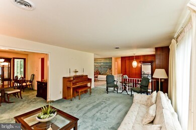 16400 Cambridge Ct, Bowie, MD 20715 - photo 7