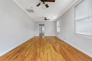 5219 Mandeville St.,New Orleans LA 70122