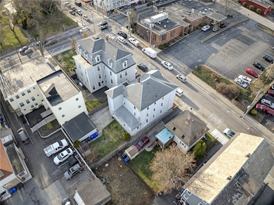 16 Fales St unit 18, Central Falls, RI 02863 - photo 3