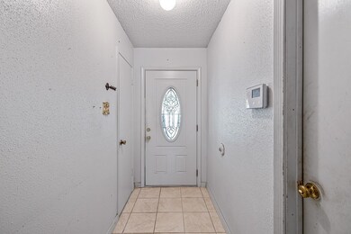 508 Holly Hill Dr, Hurst, TX 76053 - photo 4