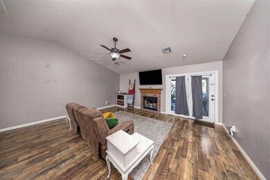 101 NW Jordan Way, Cache, OK 73527 - photo 3