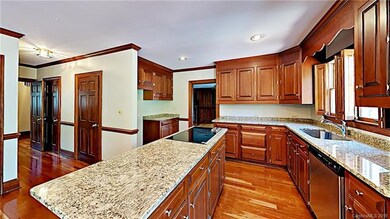 403 Westchester Rd, Statesville, NC 28625 - photo 6