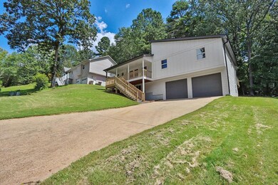 2768 Hawk Trace Ct NE, Marietta, GA 30066 - photo 2