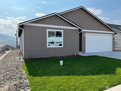 2258 SE Marlette Rd, East Wenatchee, WA 98802 - photo 2