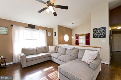 225 Aden Dr, Strasburg, VA 22657 - photo 6