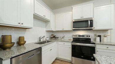 2814 Georgia Aster Way unit 7, Atlanta, GA 30318 - photo 4