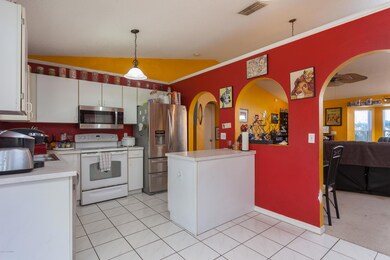 6501 Arton St-16