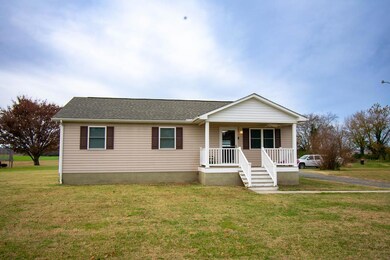 240 Sonnet Ln, Montross, VA 22520 - photo 3