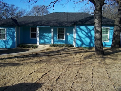 39 Vaughn Dr, Denison, TX 75020 - photo 3