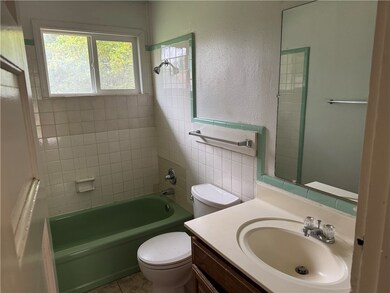 2443 Pine St, Colcord, OK 74338 - photo 7