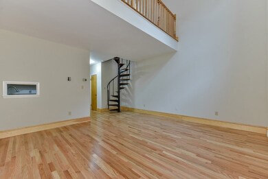 287 Hanover St unit 5-3, Boston, MA 02113 - photo 3