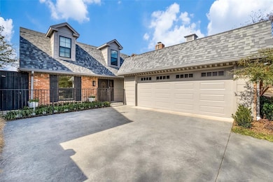 2827 Lawtherwood Place, Dallas, TX 75214 - photo 2