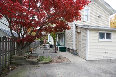 Back of house B