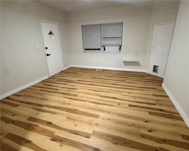 1332 Goettman St unit 2, Pittsburgh, PA 15212 - photo 4