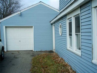 5420 W Mount, Lansing, MI 48917 - photo 2