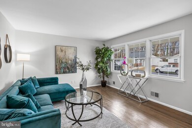 23 Mark Twain Dr, Trenton, NJ 08690 - photo 6