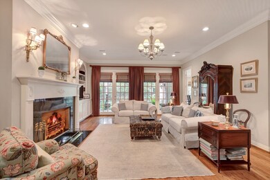 243 Sugarberry Cir, Houston, TX 77024 - photo 7