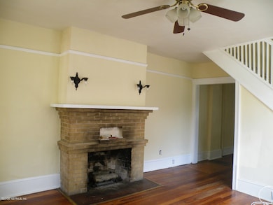 4565 Wheeler Ave, Jacksonville, FL 32210 - photo 2