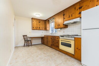 53 Dennett St, Portland, ME 04102 - photo 6