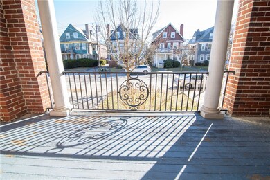 154 Irving Ave unit 1C, Providence, RI 02906 - photo 2