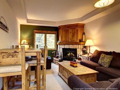Den/Family/Great Room.