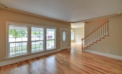 2793 Victoria Ct, Medford, OR 97504 - photo 3