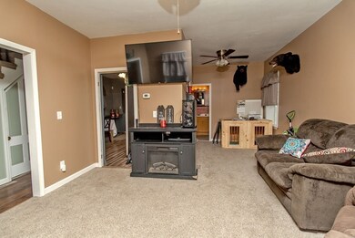 86 Ironstone St, Millville, MA 01529 - photo 5