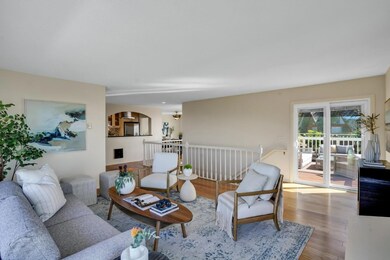 Living room. Milguard slider with built-in blinds 