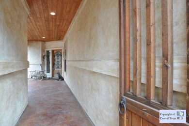 1633 Mikula Place, New Braunfels, TX 78130 - photo 2