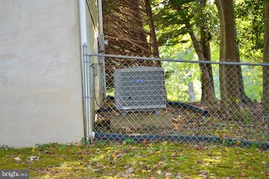 343 Skyview Dr, Lusby, MD 20657 - photo 4