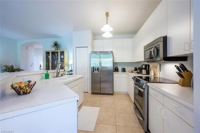 6320 Lexington Ct unit 101, Naples, FL 34110 - photo 4