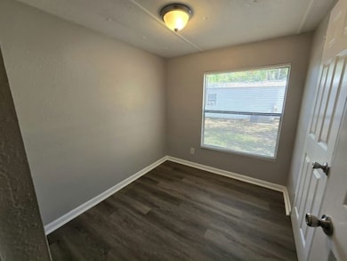 11211 E Bay Rd unit 62, Gibsonton, FL 33534 - photo 7