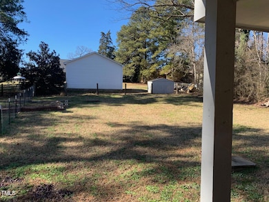 3604 Bowling Dr, Raleigh, NC 27606 - photo 3