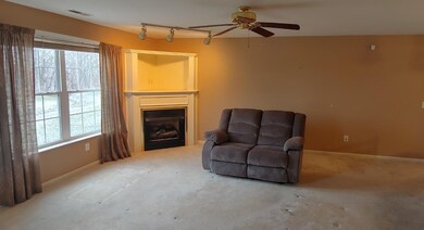 3644 Chestnut Park Ln unit 1, Cleves, OH 45002 - photo 4