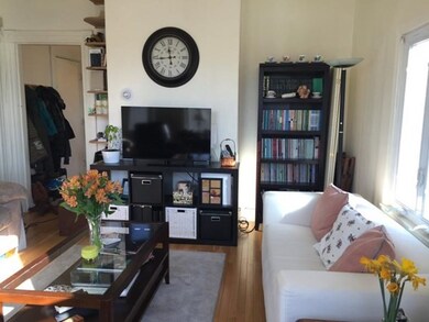 518 Putnam Ave unit 10, Cambridge, MA 02139 - photo 6