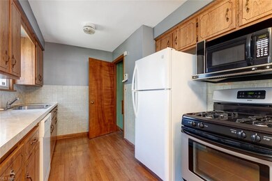 Terrific appliances included!